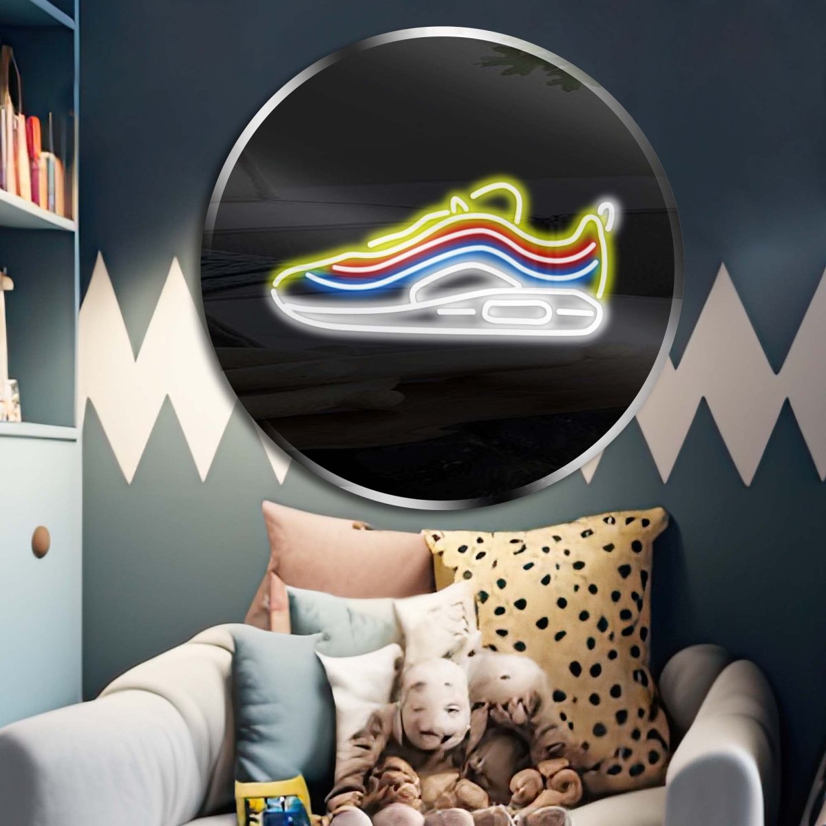 Personalised LED Neon Sign SNEAKER - madaboutneon